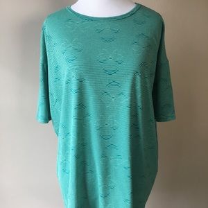 LuLaRoe Disney Collection Hidden Minnie XXS Irma